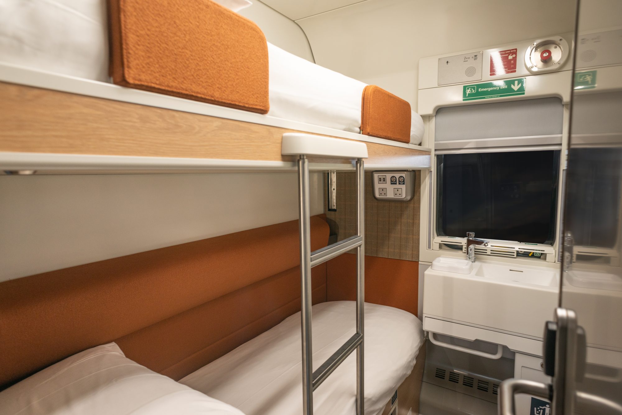 Caledonian Sleeper Accommodation | A Hotel Experience