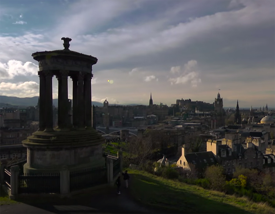 Edinburgh Travel | Book your Caledonian Sleeper tickets today